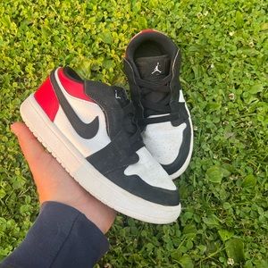 *LOW PRICE* Jordan 1 Low Alt (Bred) Black Toe PS Size 1Y
